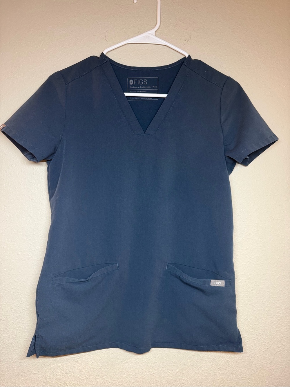Figs Women's Navy V-Neck Scrub Top